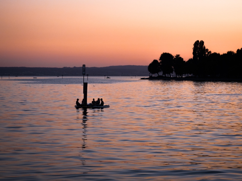 promenade au coucher de soleil sur le Bodensee - visiter le lac de Constance autrement